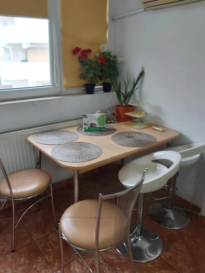 Studio Avrig Hotel Bucharest 0*,  Romania