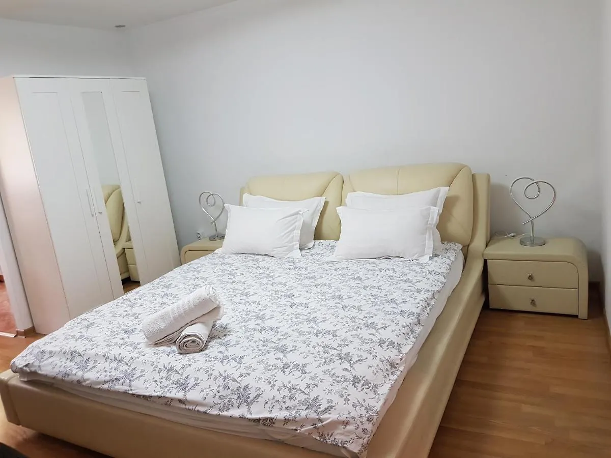 Apartment Studio Avrig Hotel Bucharest